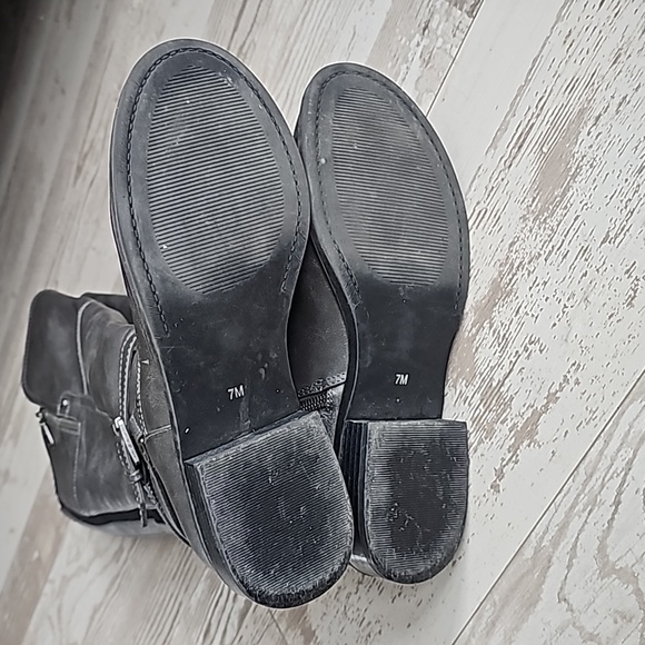 GUESS Gray tall (to knee) riding boots. Size 7 - Picture 7 of 8